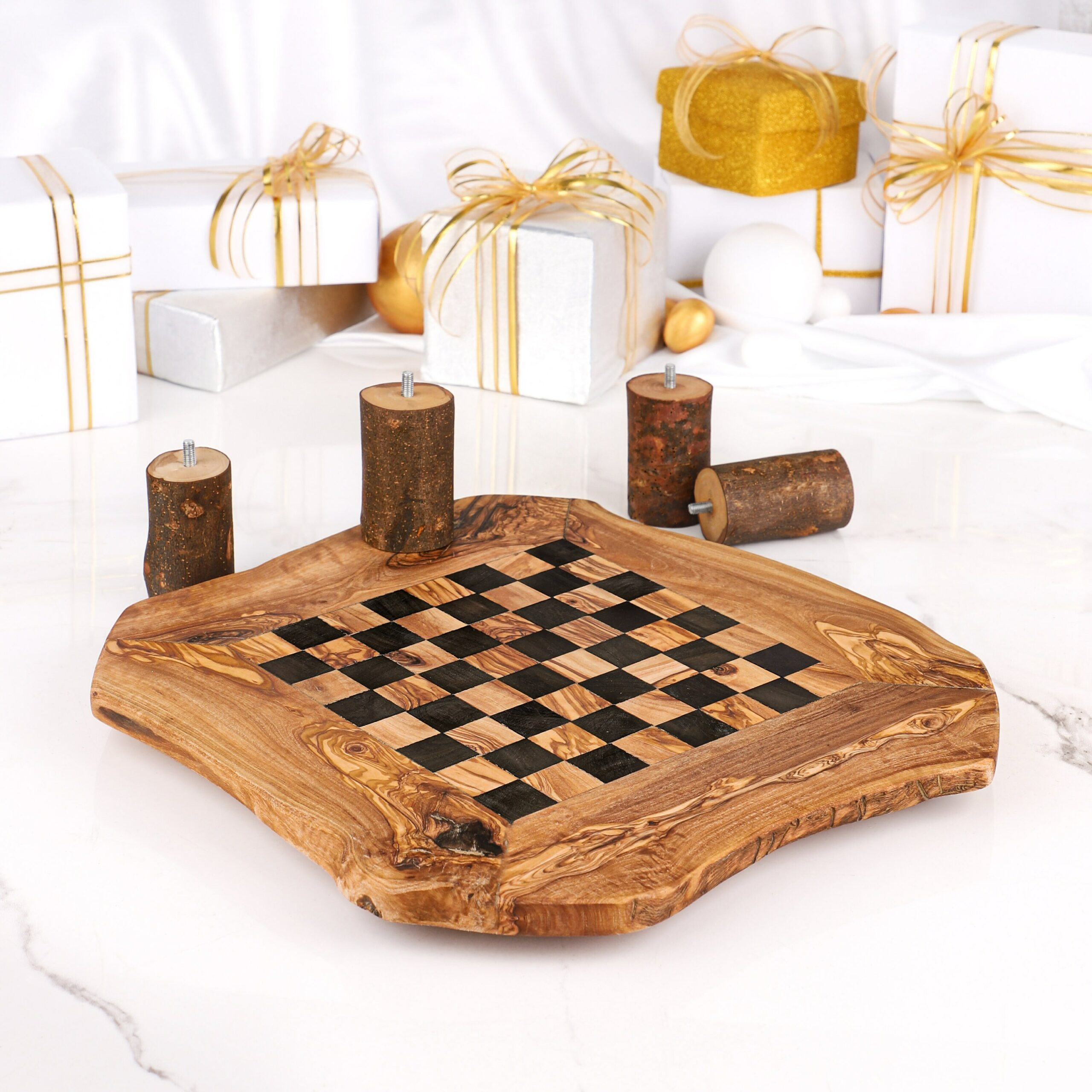 Handmade Olive Wood Chess Board - Wooden Chess Set with Hand Carved Chess  Pieces